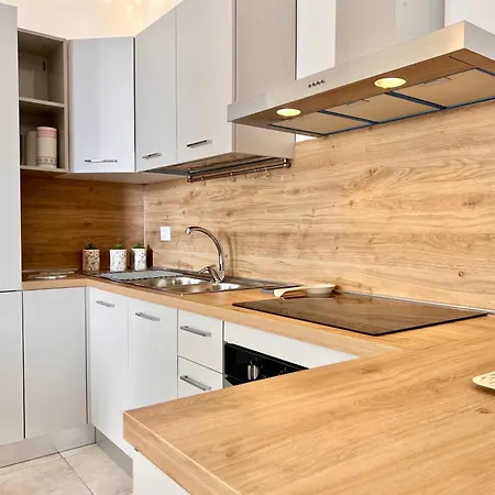 A Casa Te L'ada Taviano (Lecce)